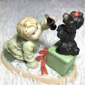 Vintage Coca-Cola 'The Thought Of Your Friendship Brings...' Stoneware Figurine